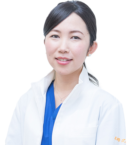 院長 田中 彩乃 (旧姓 : 上窪)